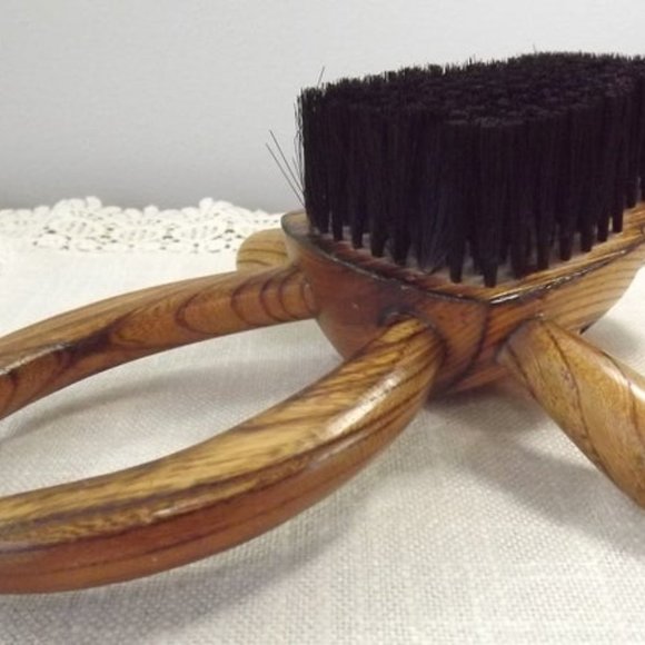 Vintage Bull Shaped Brush for Boots/Clothing - Picture 4 of 7